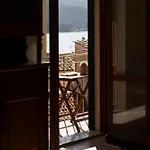 Tra Tetti E Mare - Helloelba Portoferraio