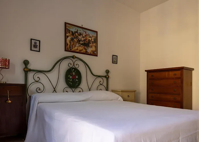 Tra Tetti E Mare - Helloelba