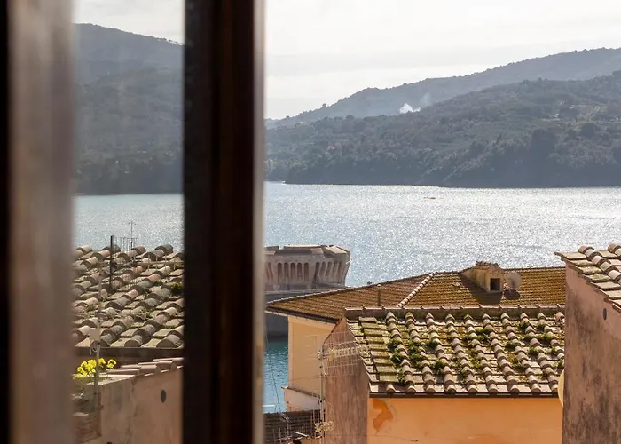 Prázdninový dům Tra Tetti E Mare - Helloelba *